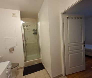 Location Appartement 1 pièce 24m² LA GARENNE COLOMBES 92250 - Photo 6