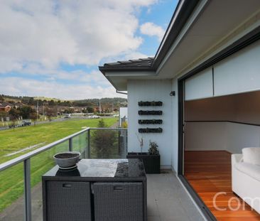 Lakeside Living - Photo 5
