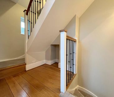 2 bedroom terraced house to rent - Photo 3