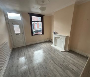 3 Bed End Terrace, Wheldrake Road, S5 - Photo 2