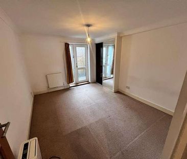 Clarence Parade, Southsea, PO5 - Photo 5