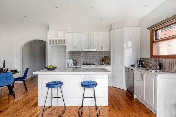 31 Denmark Street, Kew - Photo 1