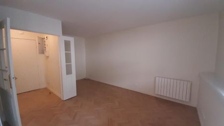 location Appartement F1 DE 31.56m² À PARIS - Photo 4