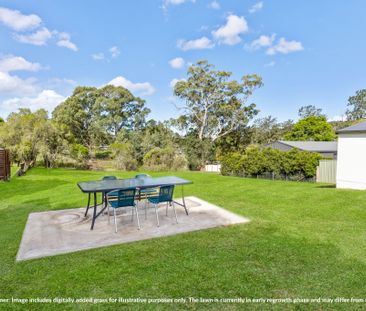 Beautifully Refreshed Home Offering Space, Comfort & Convenience - Photo 6