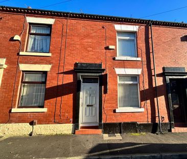 2 bedroom terraced house to rent - Photo 2
