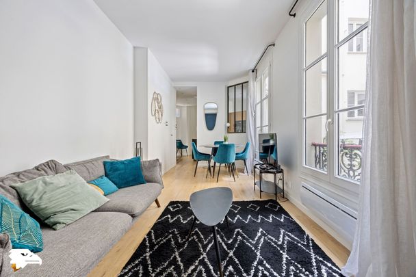 1841 - Location Appartement - 2 pièces - 44 m2 - Paris - Halles, Etienne Marcel - Photo 1