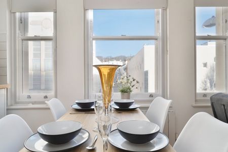 Room in a Shared Flat, Clarence Square, BN1 - Photo 3