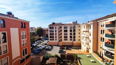 Centre Ville Saint Raphael 2P 48 m2, - Photo 3