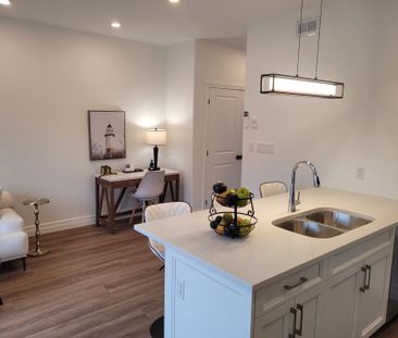 For Lease - 15 Bay Street Unit# 1, Quinte West, Ontario - Photo 3