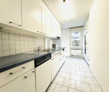 SPACIOUS ROOMS IN A CENTRAL LOCATION - Foto 2