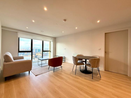 2 bedroom apartment to rent - Photo 2