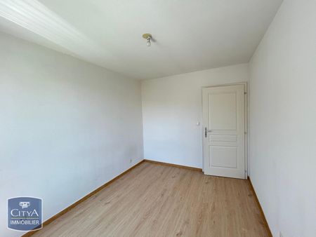 Location Appartement 3 pièces 65m² ST DIE DES VOSGES 88100 - Photo 4