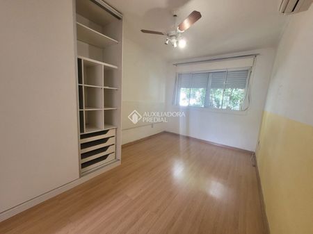 Apartamento com 3 quartos e 65m² para alugar em Mont Serrat, Porto Alegre. - Photo 3