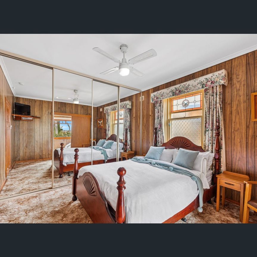7 Castleton Av, Port Noarlunga, SA 5167 - Photo 1