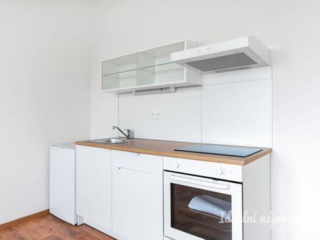 Pronájem bytu 1+kk 32 m2 - Photo 3