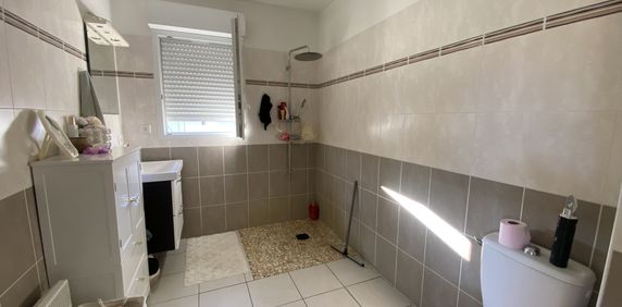 Location Appartement 2 pièces 37m² BRIGNOLES 83170 - Photo 2