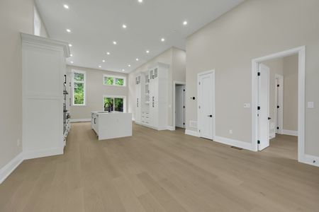 For Lease - 2091 BRIDGE Road Unit# Upper Level, Oakville, Ontario - Photo 2