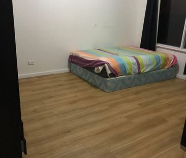 Noble Park - Photo 1