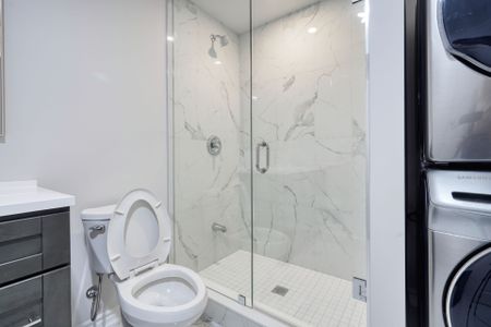 For Lease - 136 Milby Crescent, Bradford West Gwillimbury, Ontario - Photo 2