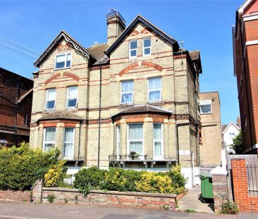 1 bedroom Flat To Let - Photo 6