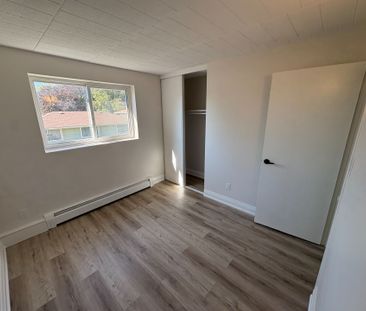 For Lease - 6287 O'Neil Street Unit# 22, Niagara Falls, Ontario - Photo 4