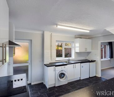 3 bedroom House - BUSHEY LEY - Photo 4