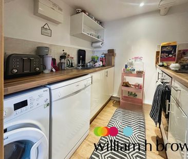 Silks Way, Braintree - Photo 6