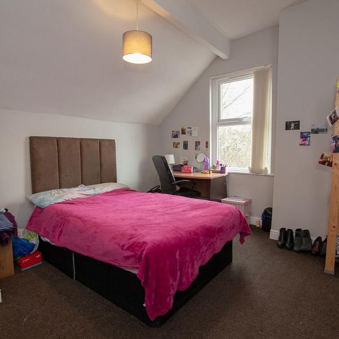 5 bedroom house to rent - Photo 1