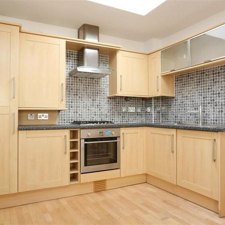 1 bedroom flat to rent - Photo 4
