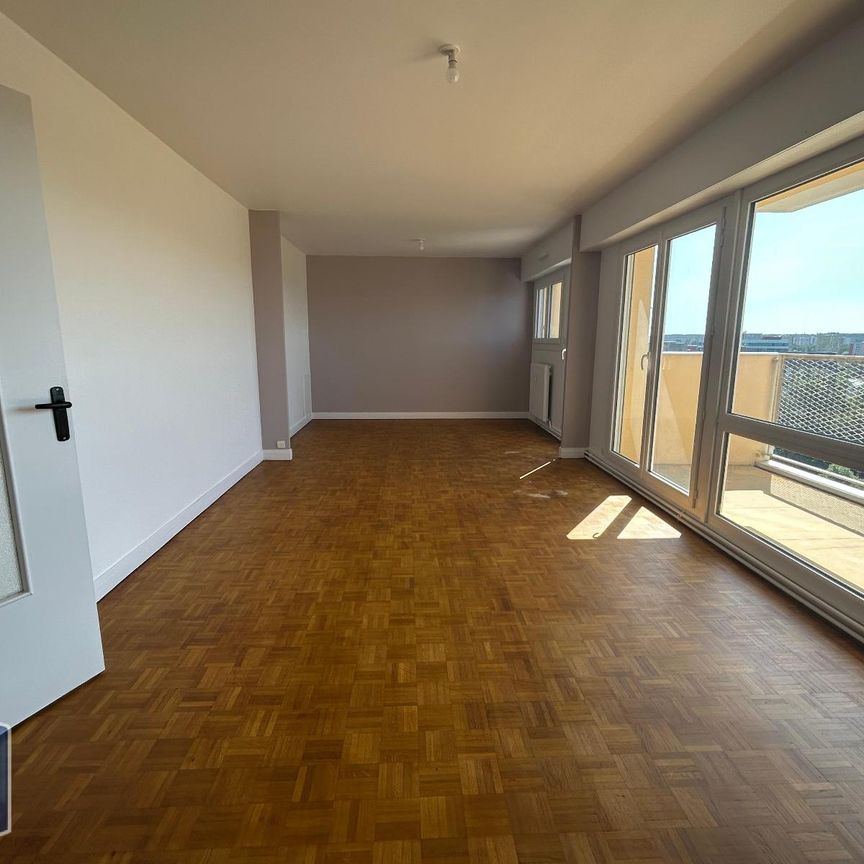 Location Appartement 4 pièces 74m² LE MANS 72000 - Photo 1