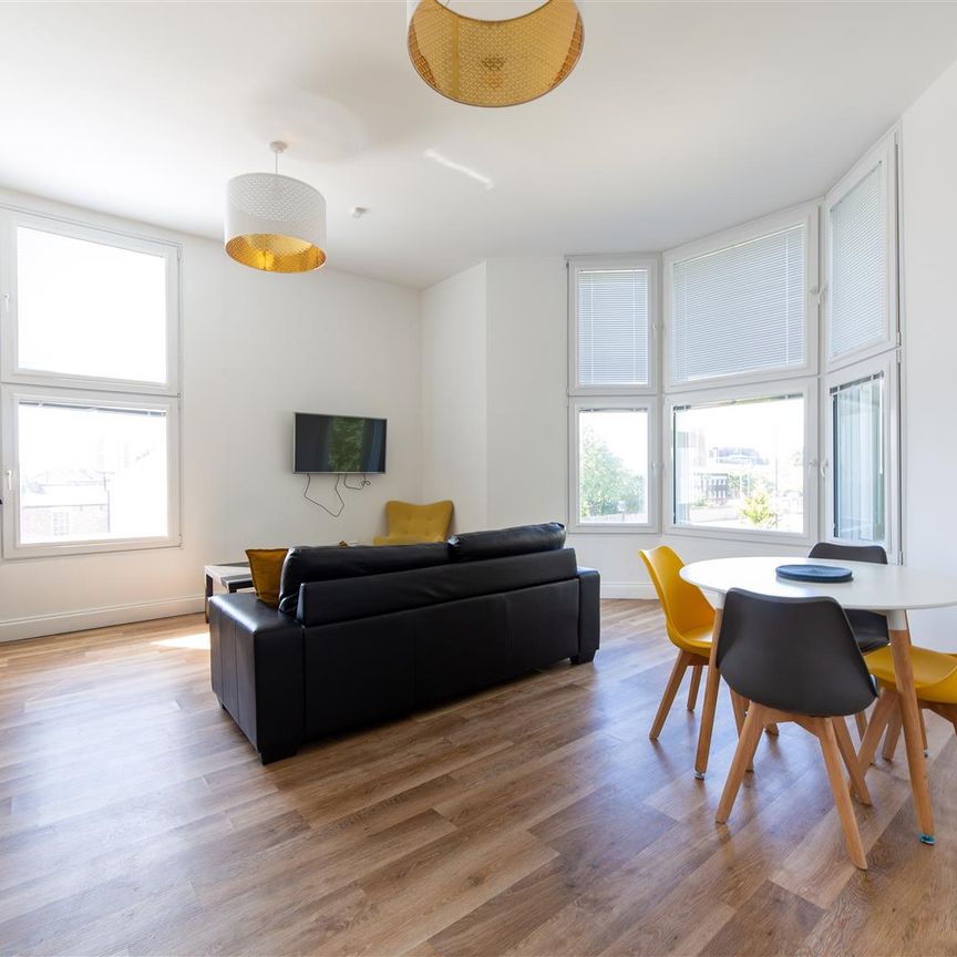 2 bed apartment to rent in Osborne Terrace, Newcastle Upon Tyne, NE2 - Photo 1