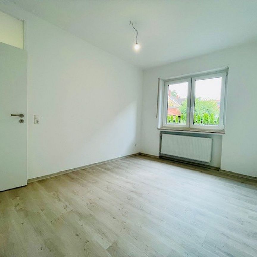 Frisch renovierte Single-Whg., top Innenstadtlage, 33330 Gütersloh - Foto 1