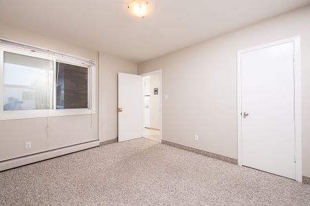 Centerpoint - Photo 5