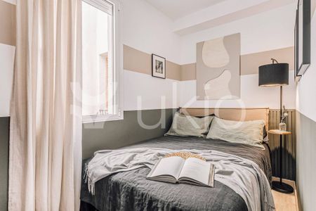 4 room luxury Apartment for rent in Madrid, Community of Madrid - Photo 5