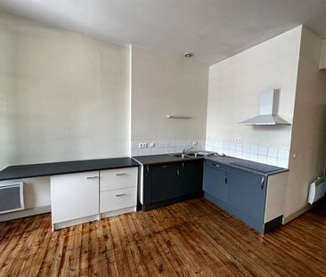 Location Appartement 4 pièces 84m² - Photo 2