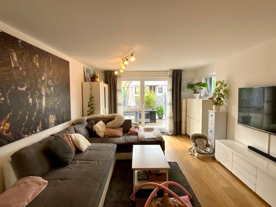 *Sonnenterrassen für jede Tageszeit* zentrales Wohnen im schönen Buisdorf. - Photo 1