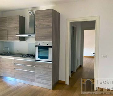 Attico ottimo stato, 186 m², San Pio X, Vicenza - Photo 2