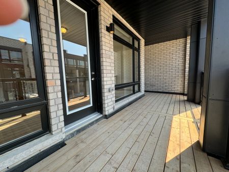 For Lease - 15 Chiffon Street, Vaughan, Ontario - Photo 3