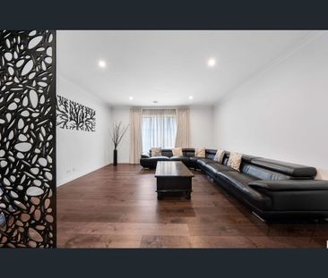 58 Gallantry Avenue, Craigieburn, Vic 3064 - Photo 2
