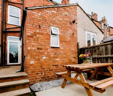 3 Bed 2 Bath - Photo 2