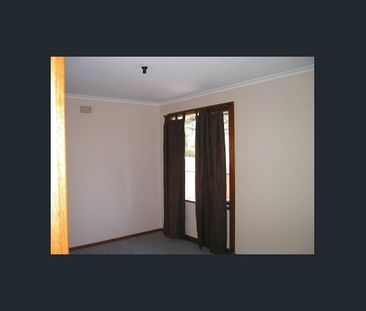 Three Bedroom Home - Photo 3
