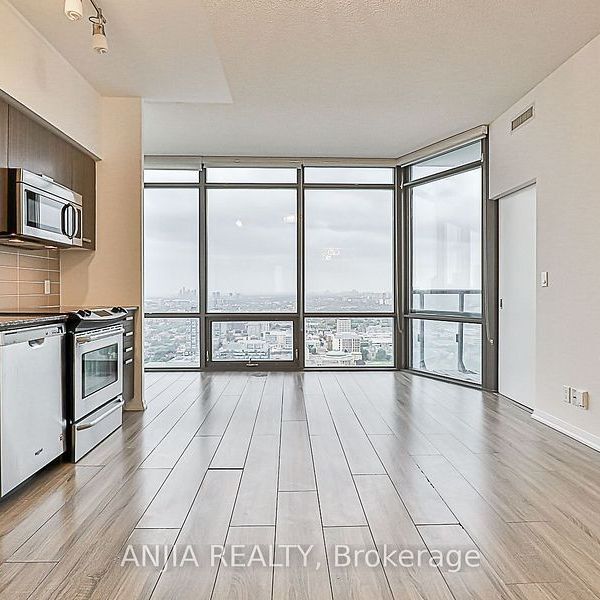 For Lease - 832 Bay Street Unit# 4202, Toronto, Ontario - Photo 1