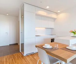 All inclusive mit Riesenbalkon!!! Strom, Heizung, Fitnessraum, Internet + TV und Concierge inklusive! - Foto 3