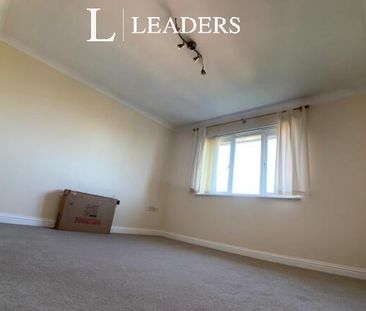 2 bedroom flat to rent Peterhouse Close, Peterborough - Photo 5