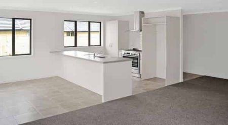 FITZHERBERT - 3 BEDROOM - Photo 5