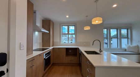 Modern, Low-Maintenance Living in a Prime Location - Photo 4