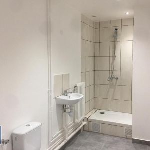 Location Appartement 2 pièces 59m² CORBEIL ESSONNES 91100 - Photo 2