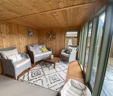 3 bedroom terraced house to rent - Photo 2