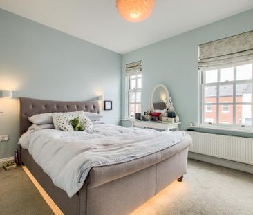 2 bedroom terraced house to rent - Photo 3