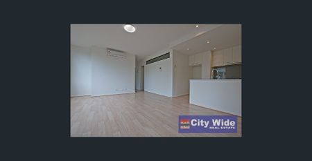 AS NEW ultra modern 2 bedroom ground floor apartments with 1 stunning bathrooms - Photo 2